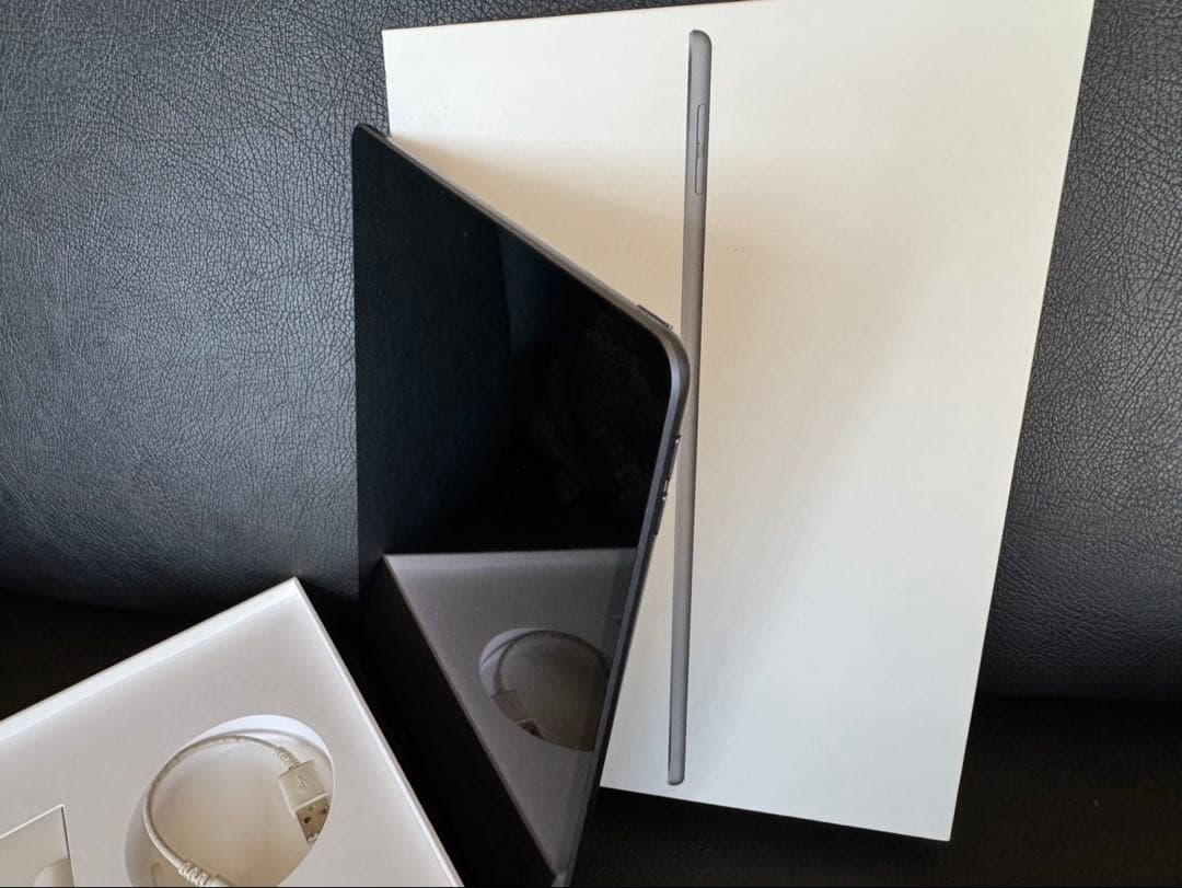iPad Air 第3世代　64GB Wi-Fiモデル　美品　スペースグレイ