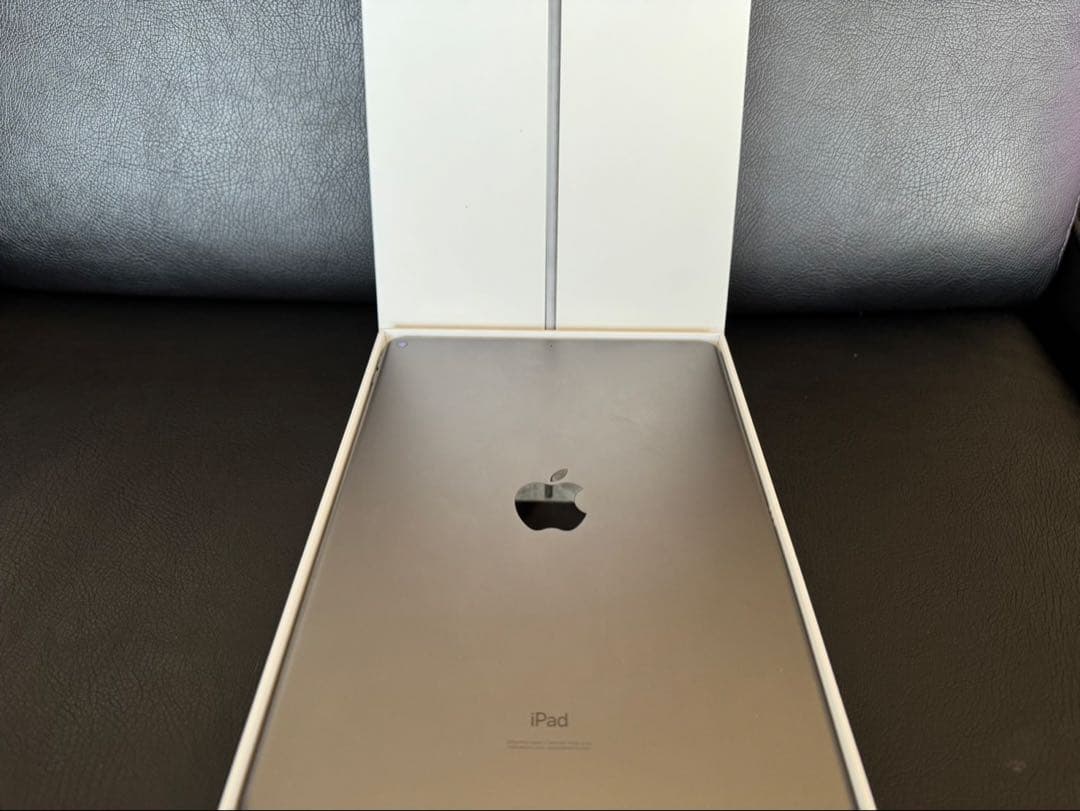 iPad Air 第3世代　64GB Wi-Fiモデル　美品　スペースグレイ