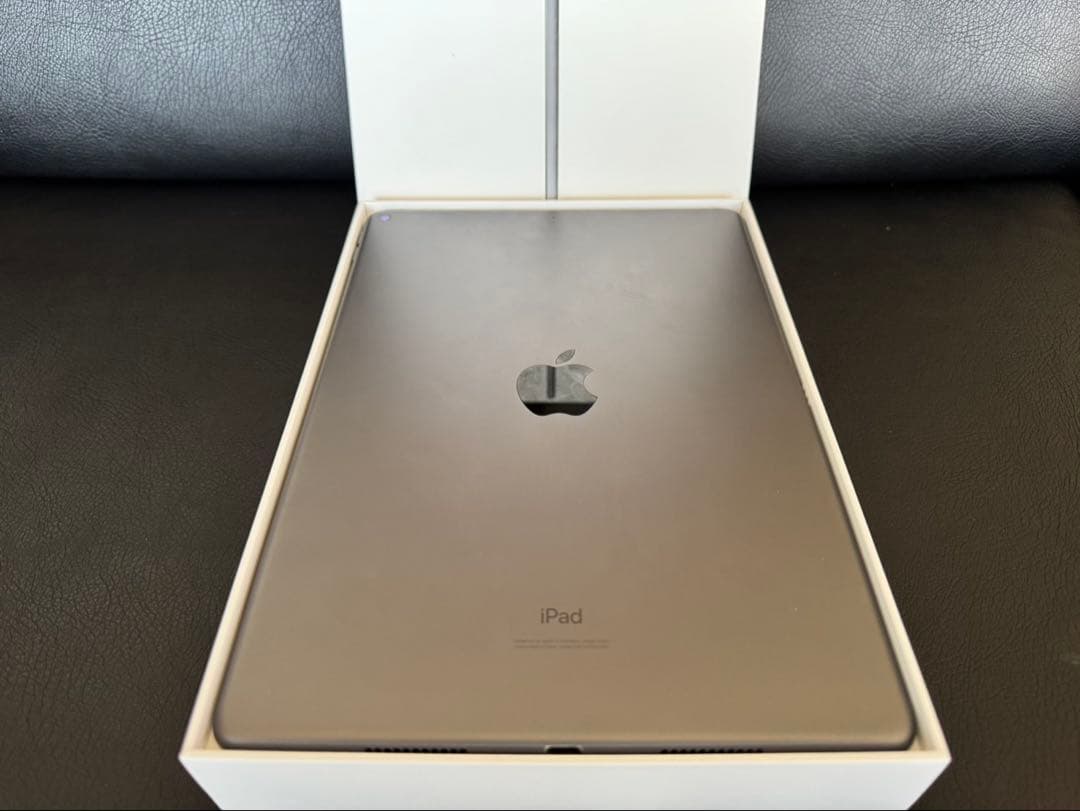 iPad Air 第3世代　64GB Wi-Fiモデル　美品　スペースグレイ