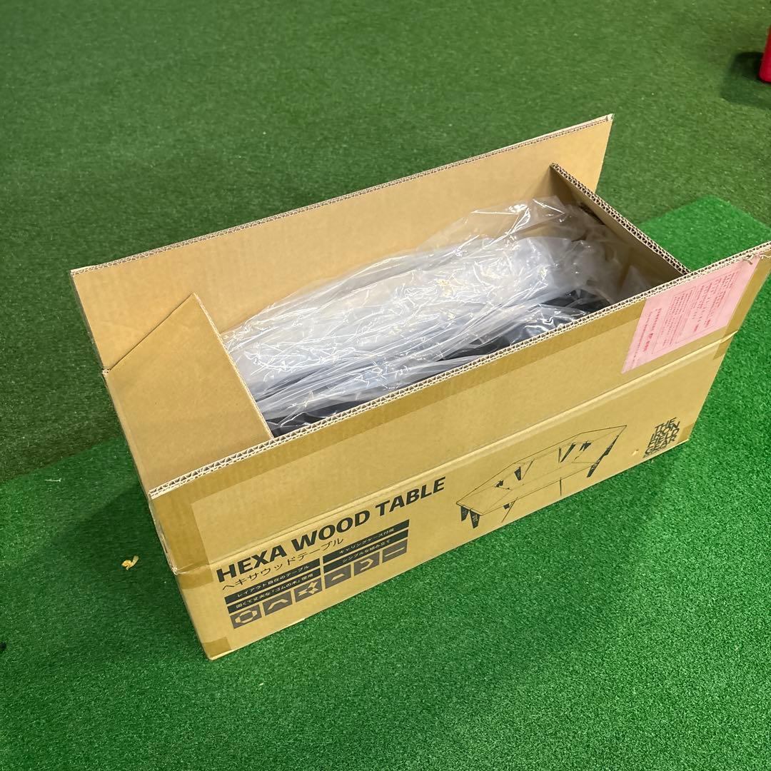 HEXA WOOD TABLE 六角形アウトドアテーブル