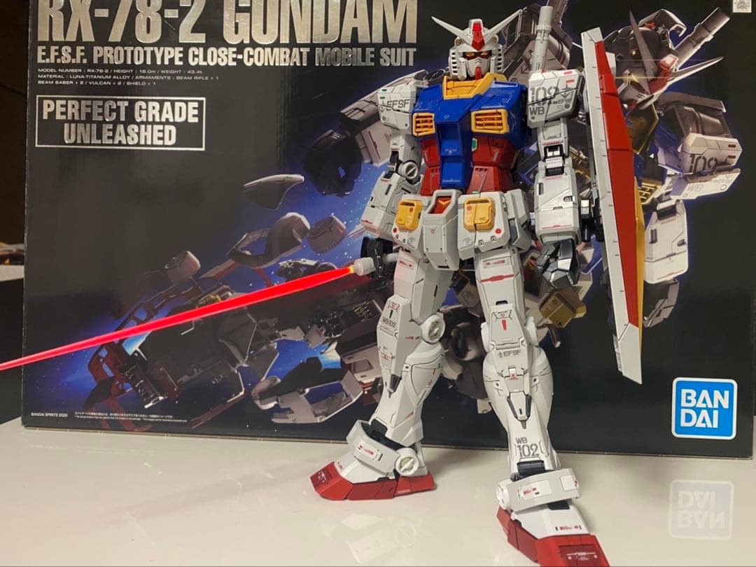 BANDAI RX-78-2 ガンダム パーフェクトグレードアンリーシュド