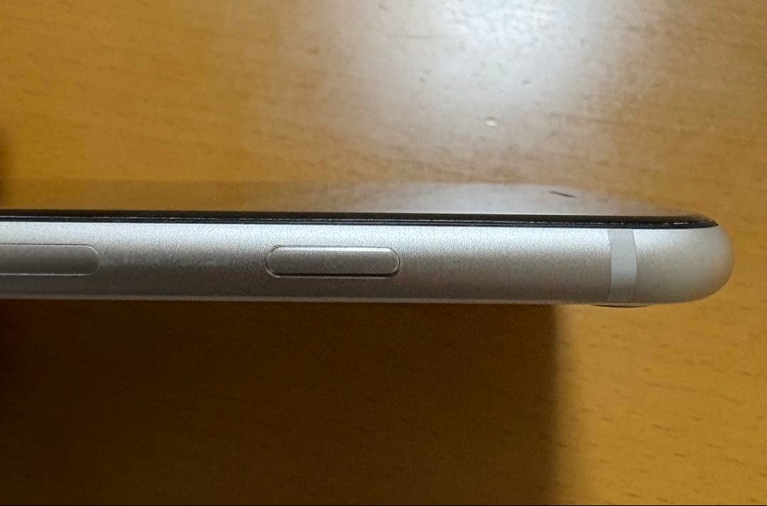 iPhone SE 第3世代