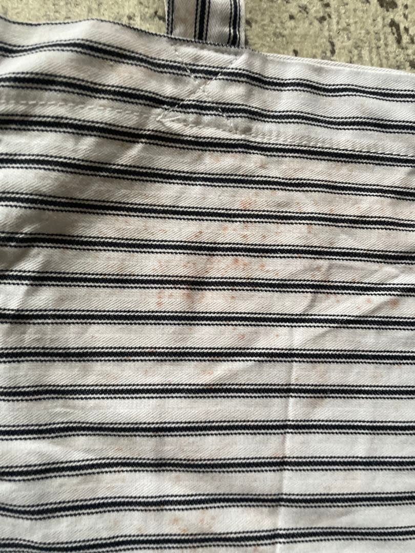 美品【ANYA HINDMARCH アニヤ ハインドマーチ】クラッチ バック