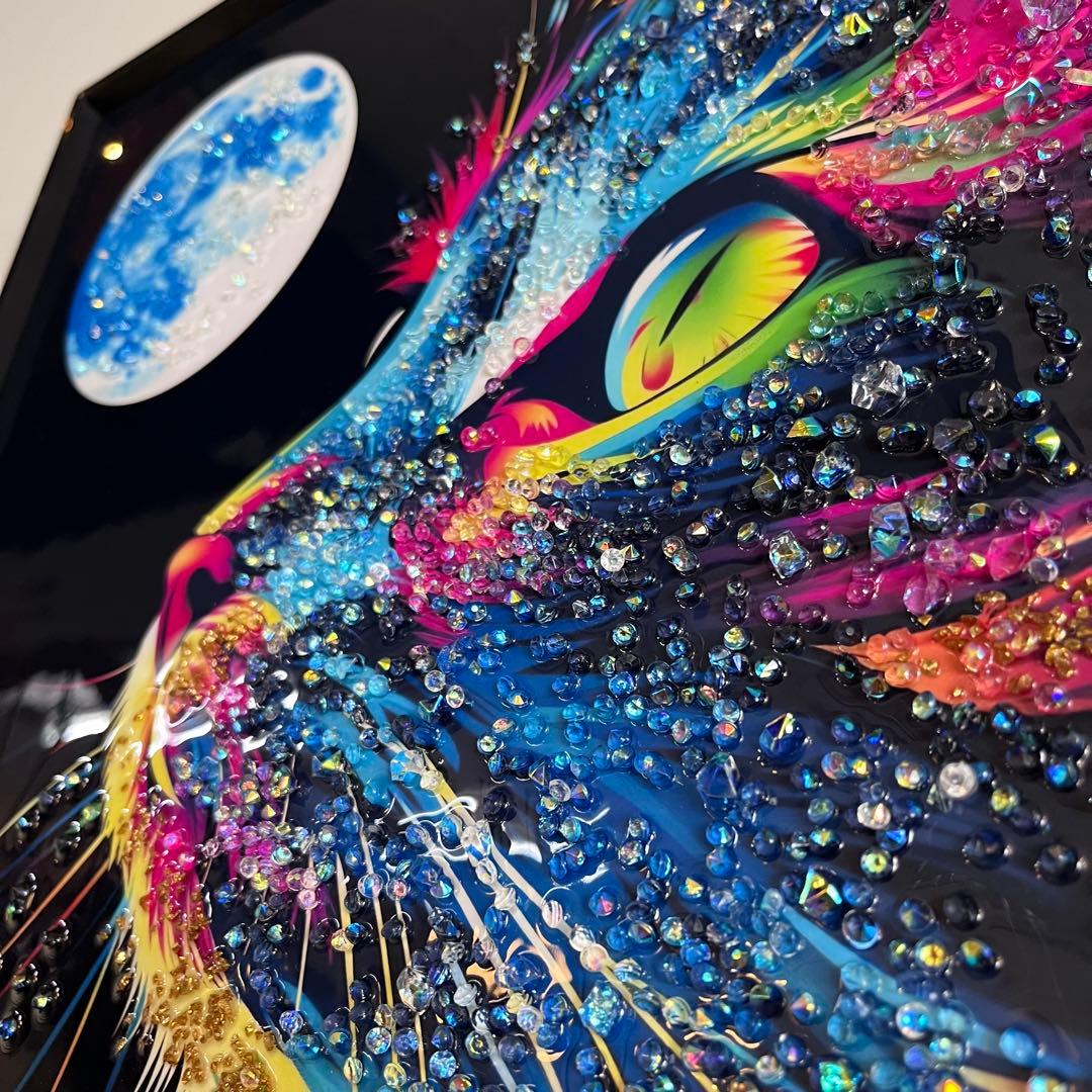 カラフルな猫のクリスタルアート（満月）