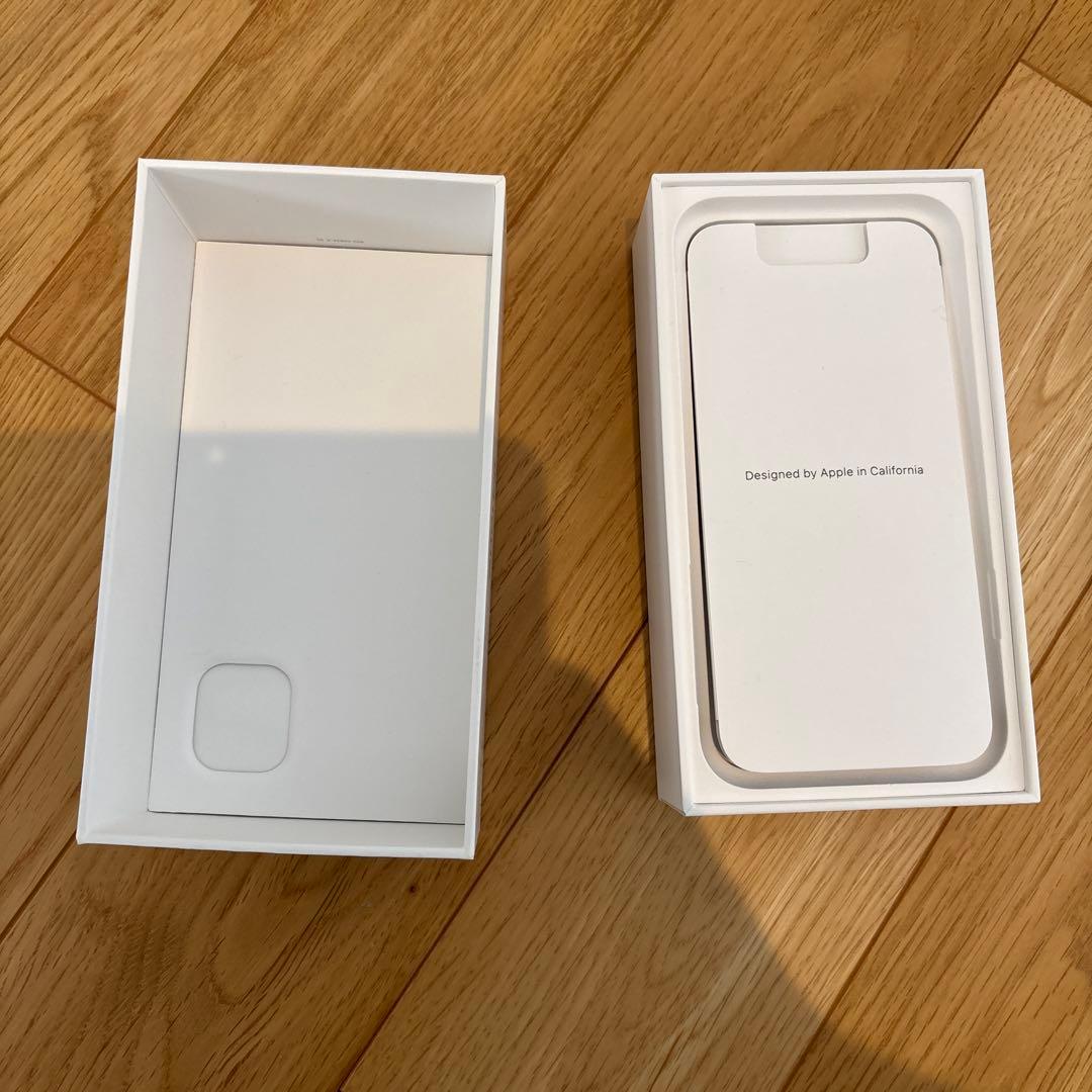 Apple iPhone 11 本体 ラベンダー