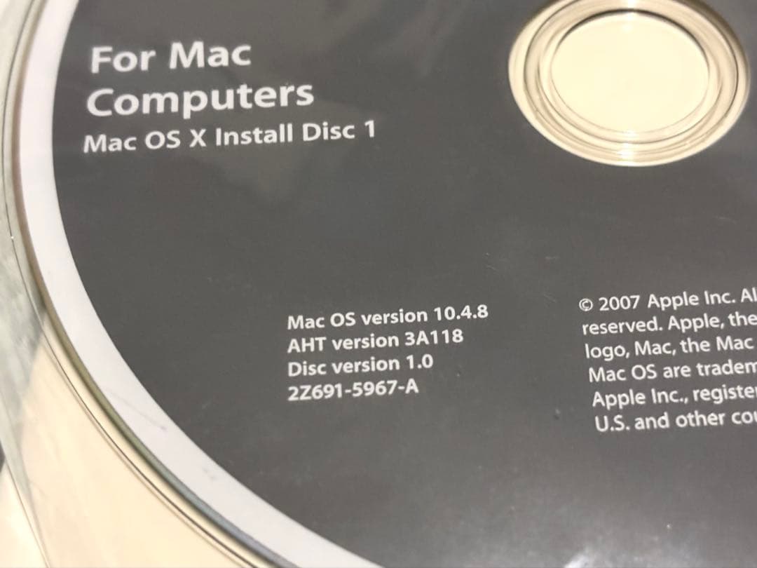 ★MacBookホワイトcore2duo a1181Linux Mint DVD