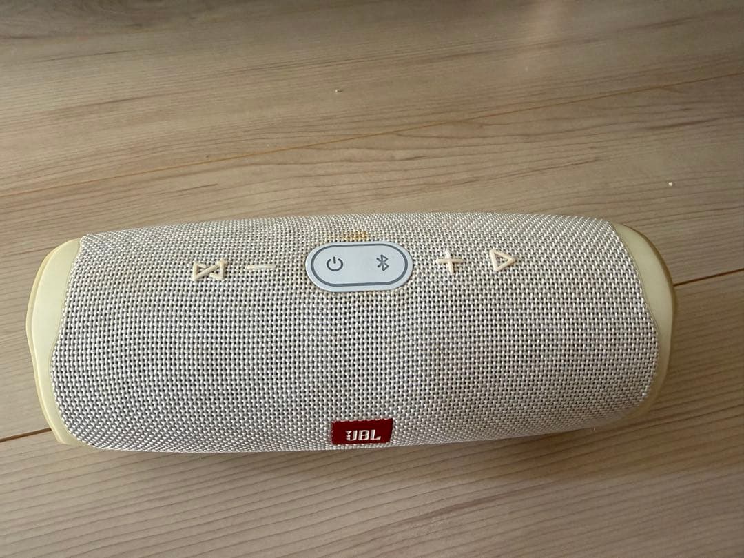 JBL charge4 ワイヤレススピーカー