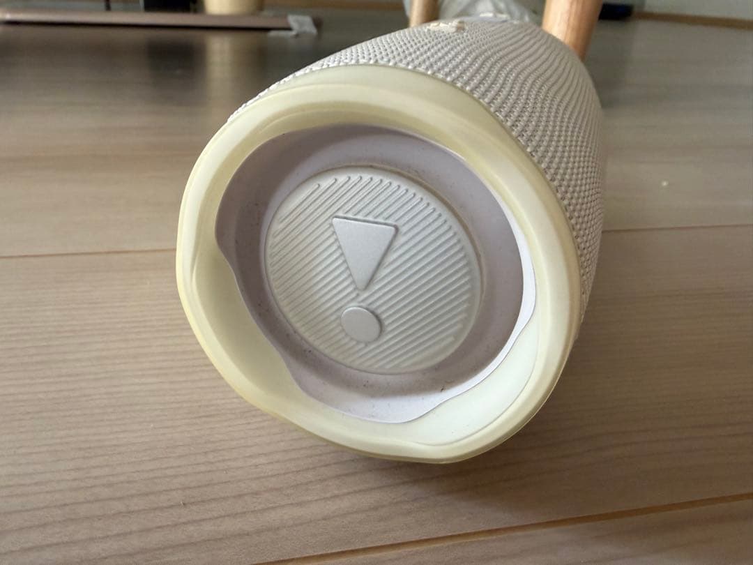 JBL charge4 ワイヤレススピーカー