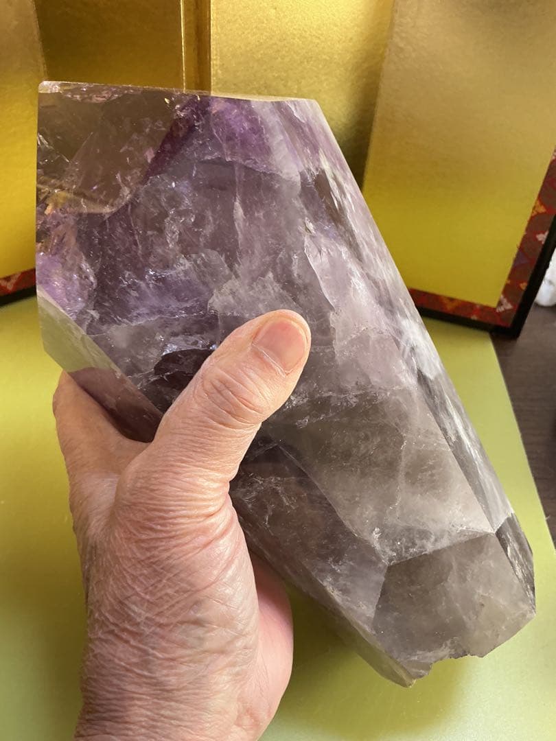 特大　虹入りアメジスト6角柱　アメジスト6角柱　観賞石