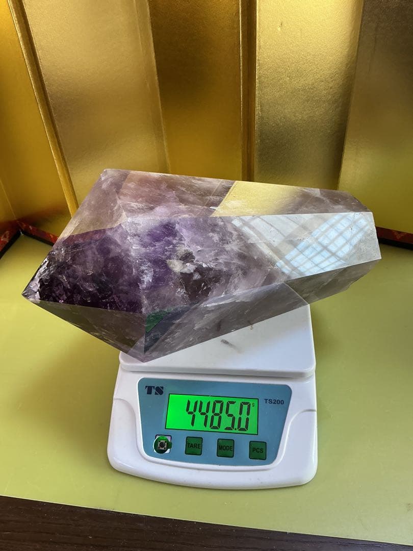 特大　虹入りアメジスト6角柱　アメジスト6角柱　観賞石