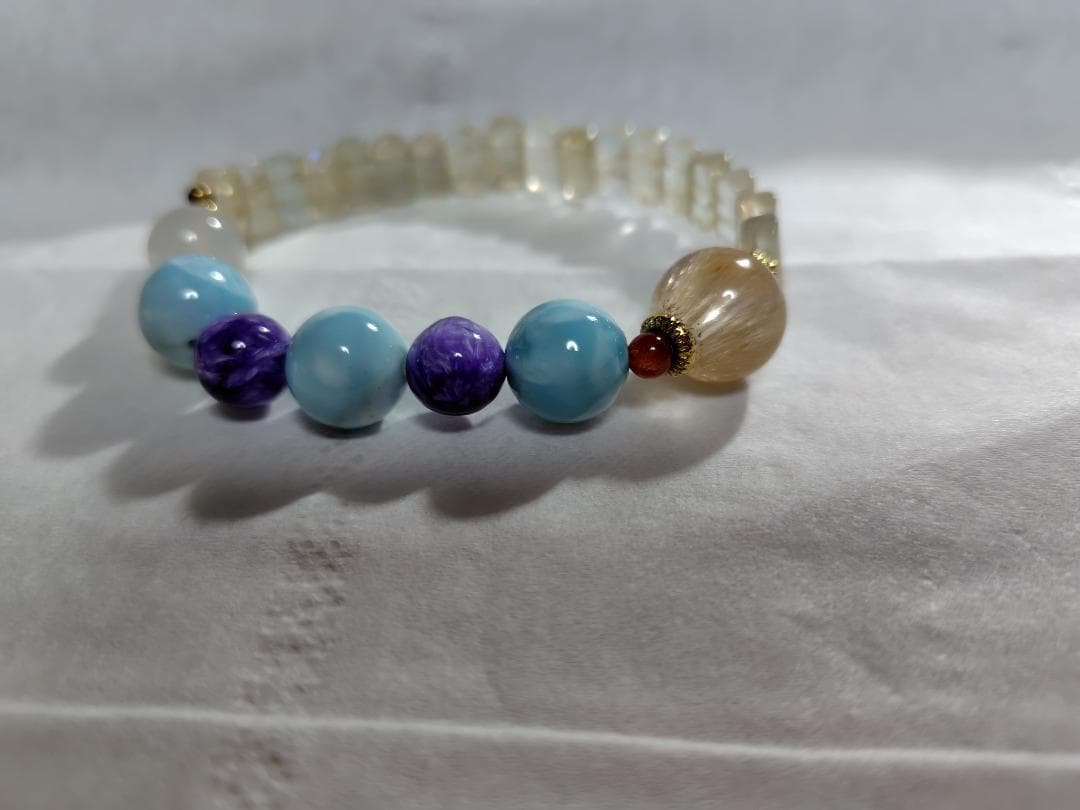 レインボーアンデシン（レインボームーンストーン）、ラリマー、チャロアイト他ブレス