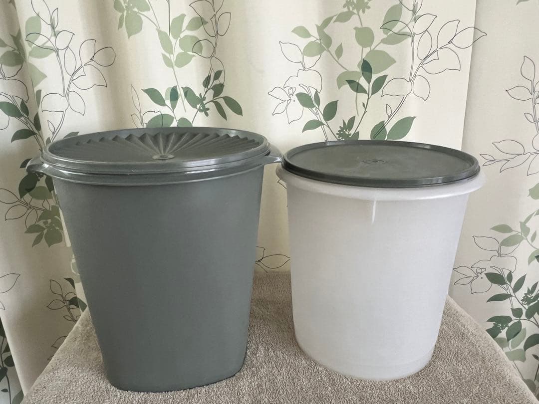 【専用】【タッパーウェア】 マキシクィーンデコレーター＆ジャイアント　2個セット