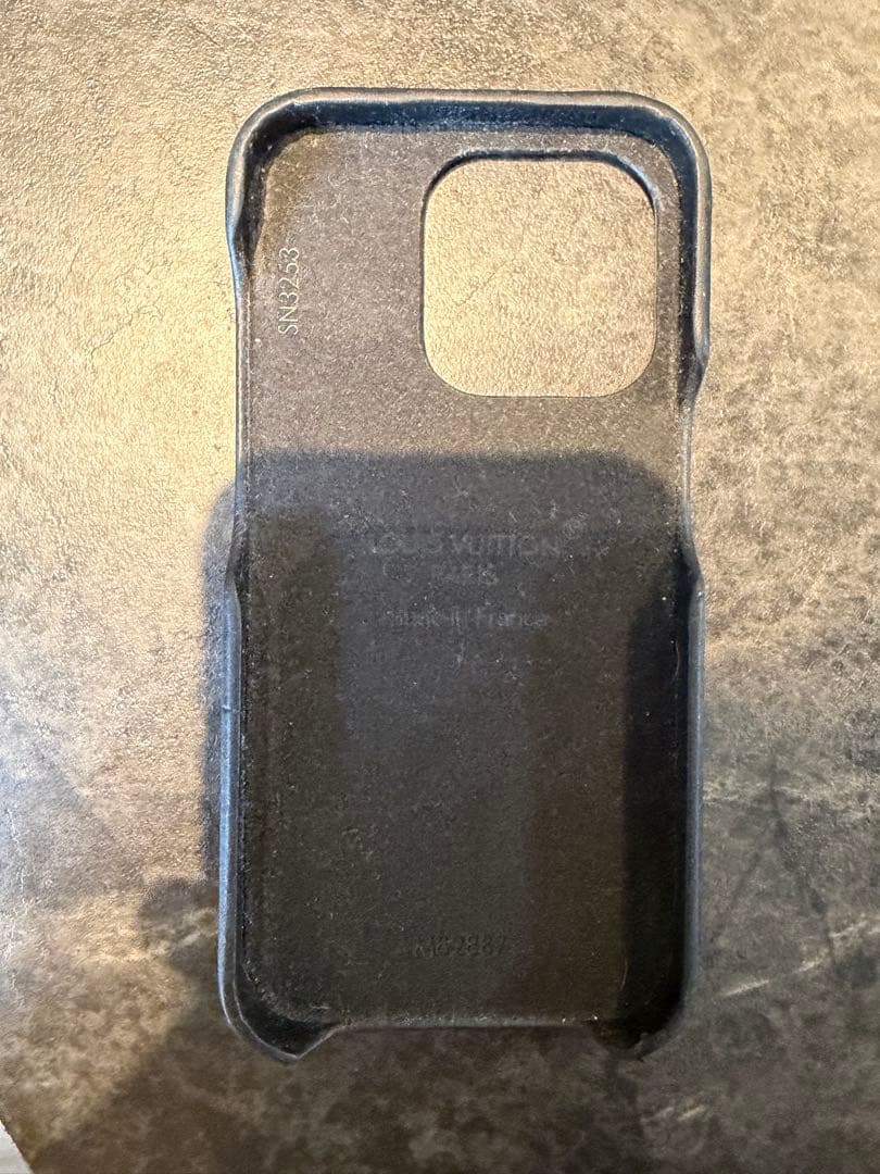 Louis Vuitton モノグラム　iPhone15proケース