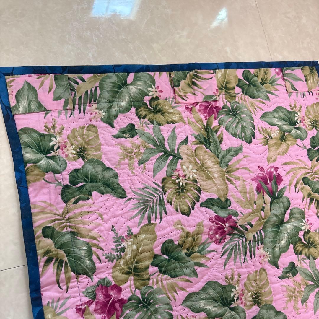 ハワイアンキルト　月下美人　パッチワーク　タペストリー　ハンドメイド完成品