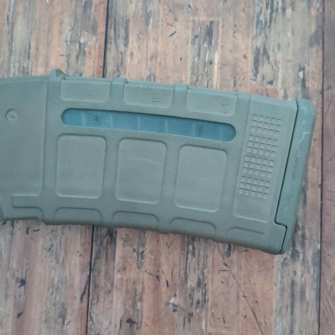 米軍　MAGPUL PMAG M4 両窓　5.56mm 30連 マガジン　⑤