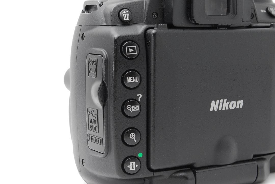 【極上品】安心のダブルレンズ　Nikon D5000　スマホ転送　自撮り　動画