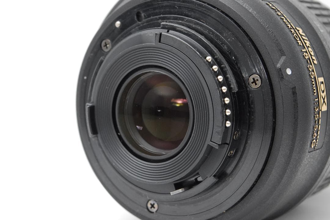 【極上品】安心のダブルレンズ　Nikon D5000　スマホ転送　自撮り　動画