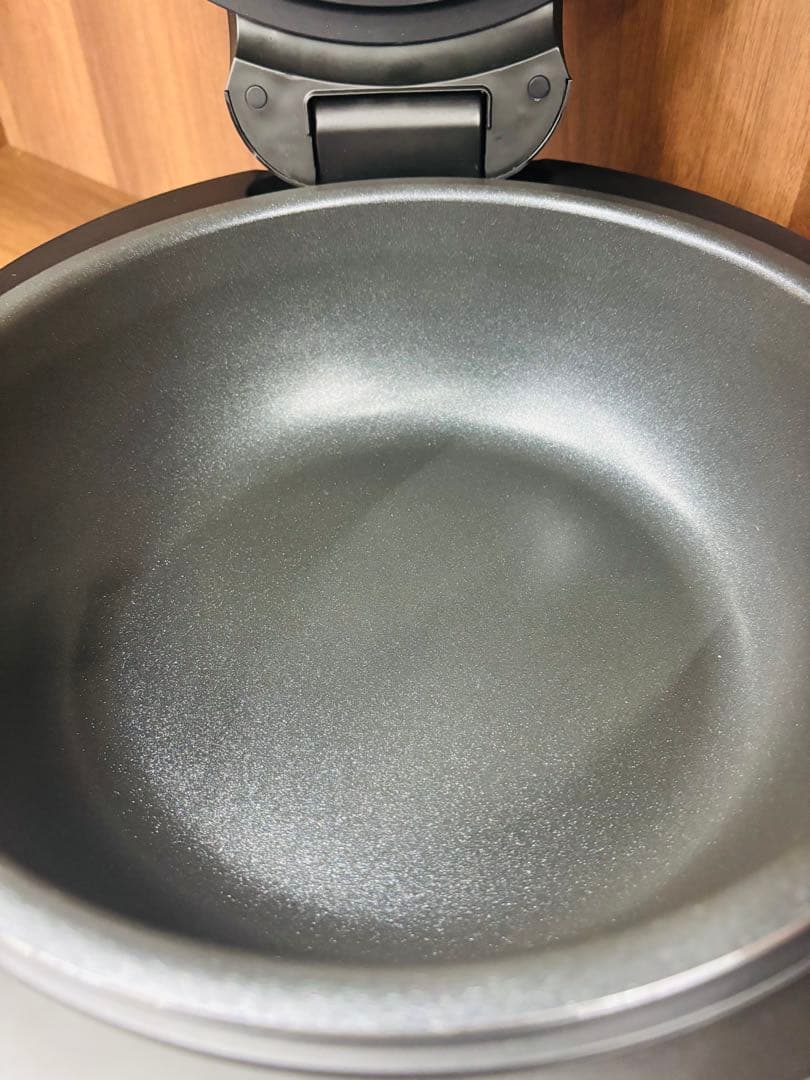 labuono ラボーノ 三ツ星シェフ 全自動調理器 TVG-400K