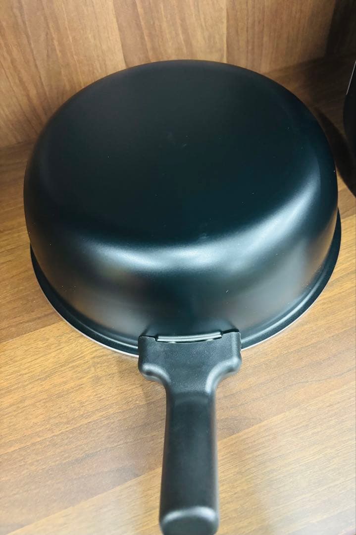 labuono ラボーノ 三ツ星シェフ 全自動調理器 TVG-400K