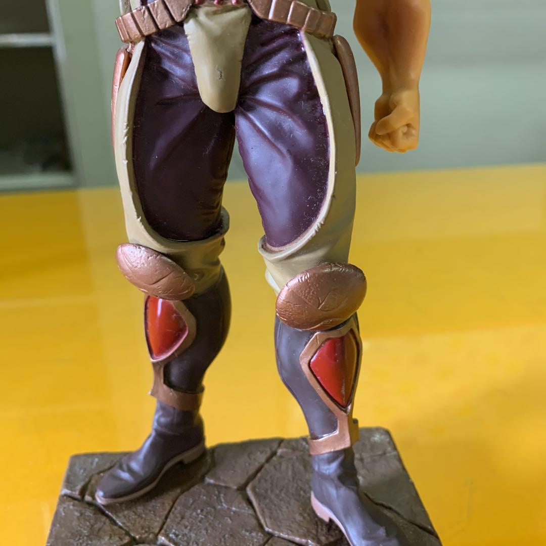 フィギュア北斗の拳ラオウ