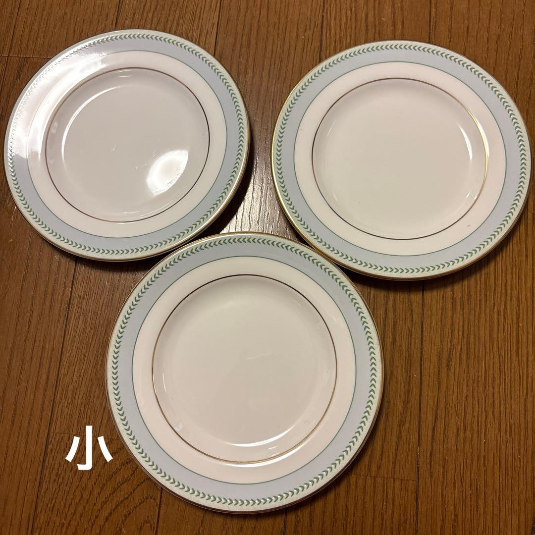 廃盤品　ロイヤルドルトン　ニューロマンスシリーズ　エティエンヌ　プレート　9枚