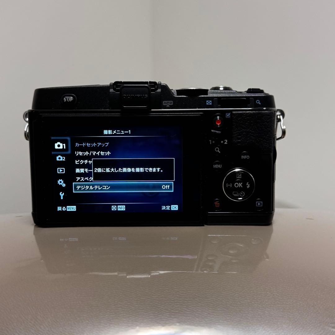 OLYMPUS PEN E-P5 プレミアムモデル