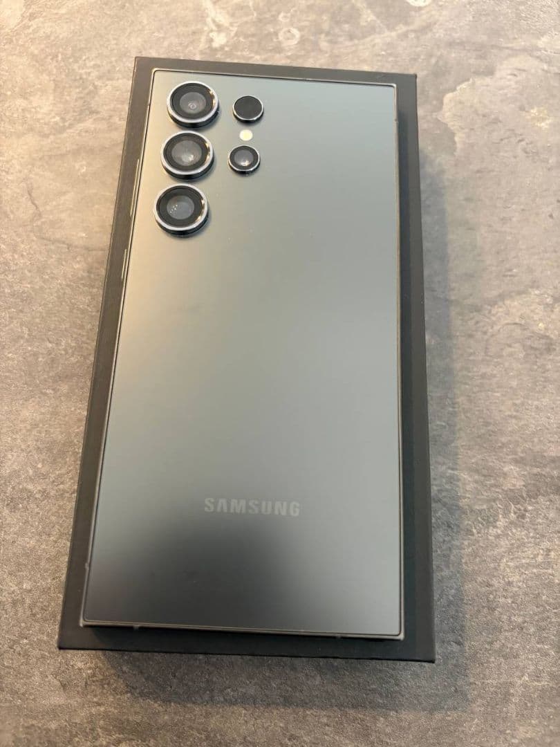 即日発送【美品】Galaxy S24 ultra 256GB