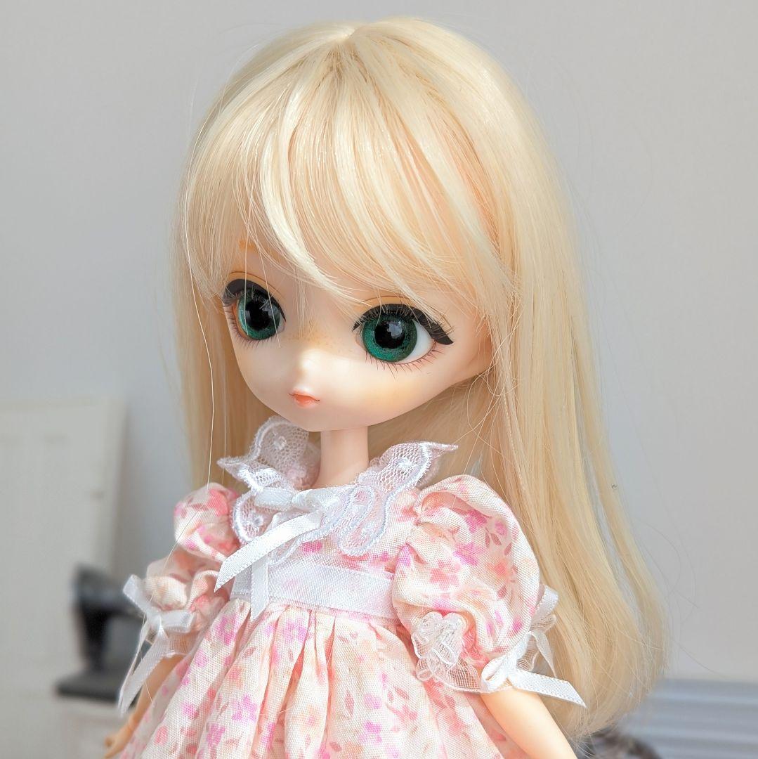 1554【ハルモニアブルーム服 】ピンクの花柄ワンピースとボンネットのセット