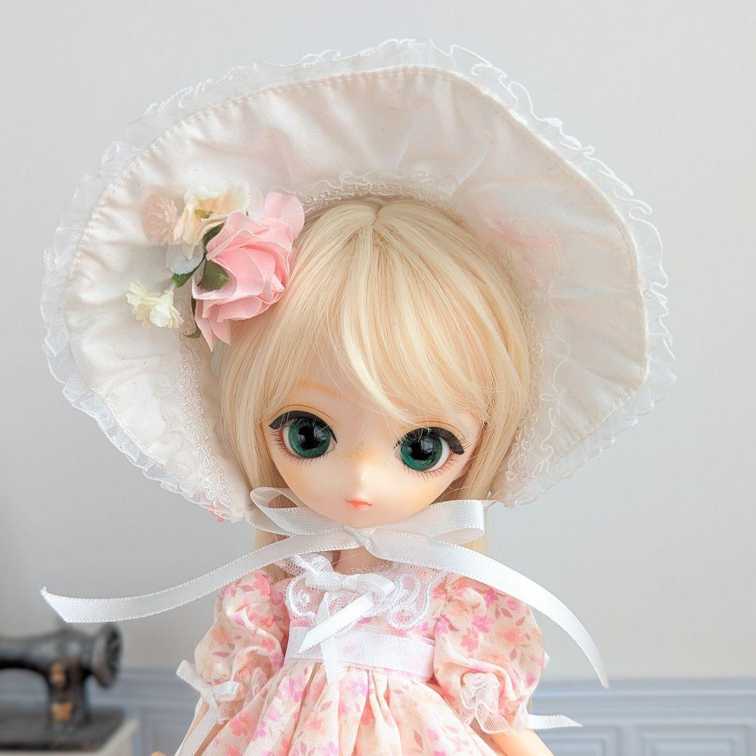 1554【ハルモニアブルーム服 】ピンクの花柄ワンピースとボンネットのセット