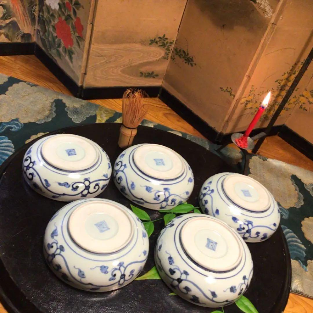 A526 古伊万里　柿右衛門　『渦福』染付　鯉の滝登り紋様　鉢　5客（共箱付）