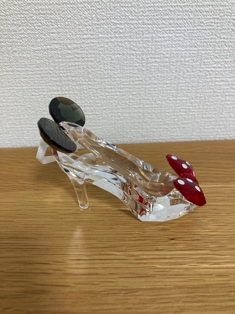 スワロフスキー　ディズニー　ミニー　ガラスの靴　鏡のおまけ付