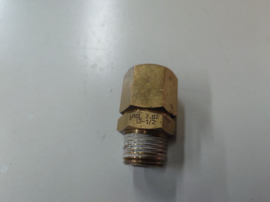 フィルターハウジング（工業用） Φ65×250 内径Φ30フィルター用