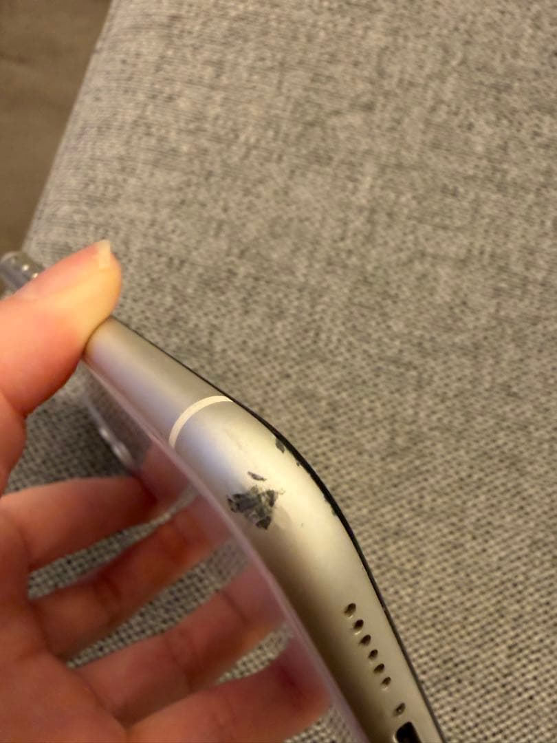 Apple iPhone 11 ホワイト 本体