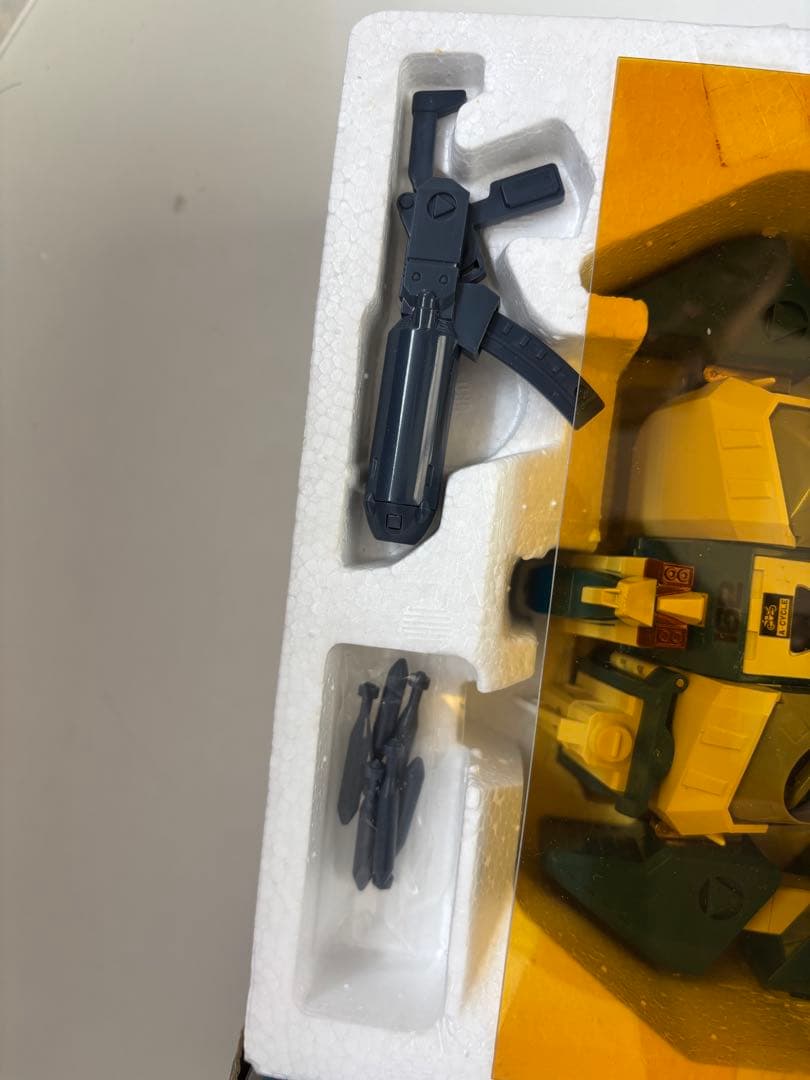 機甲創世記モスピーダ　AFC-01H レギオス エータ1/35スケールフィギュア