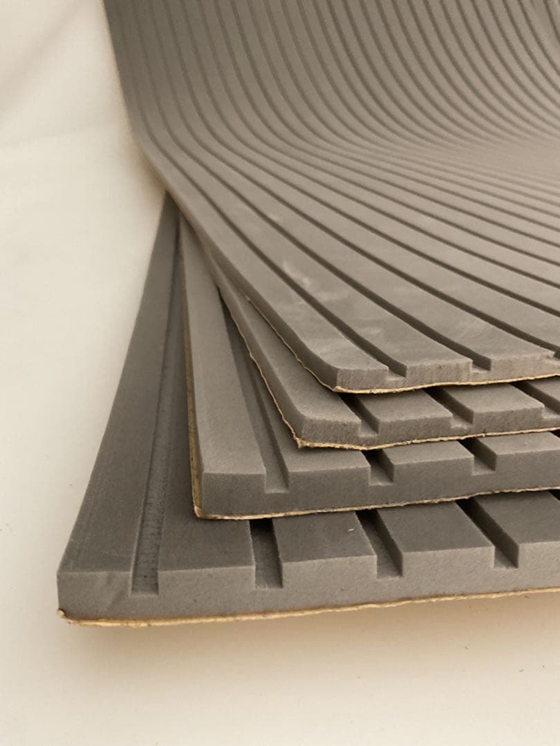 カメラケース等仕切接着剤付100×50cm5,8mm4枚溝4mmオーダー品スレ有