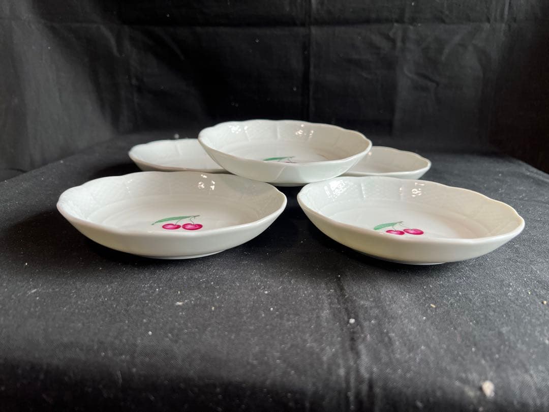 リチャードジノリ　ボンジョルノチェリー　ディッシュラウンドS　②