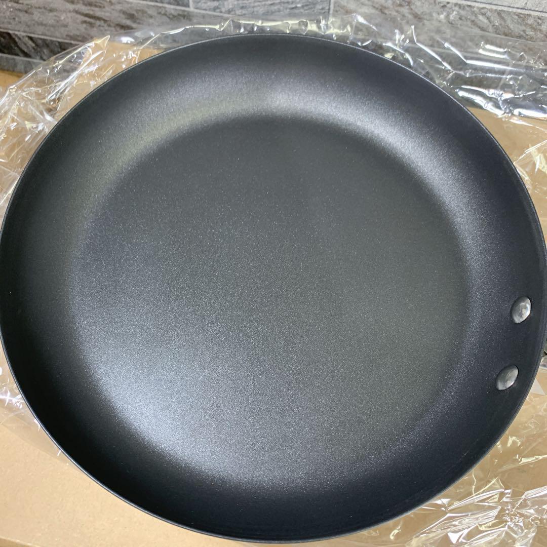 新品未使用　MEYER　スターシェフ4　フライパン　28㎝　IH・ガス対応