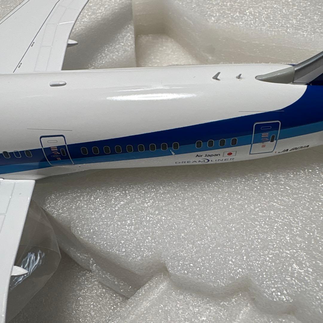 ANA 全日空　B787-8 JA801A sqwings 社製