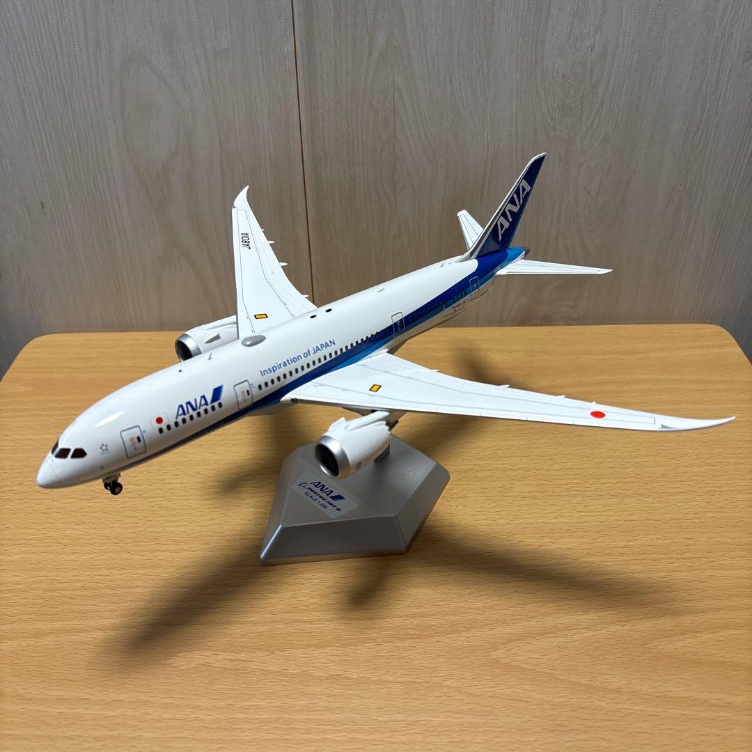 ANA 全日空　B787-8 JA801A sqwings 社製
