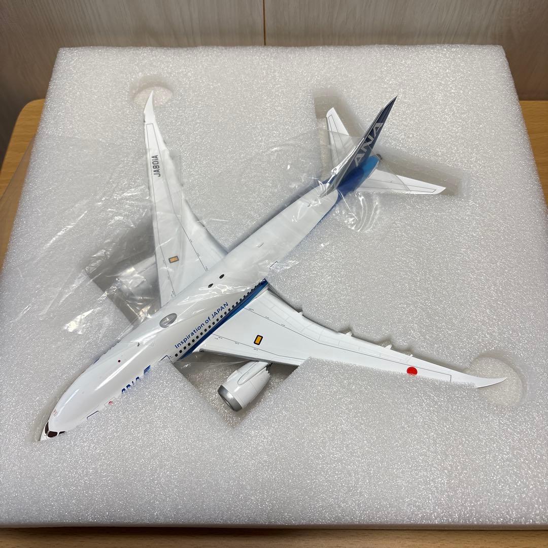 ANA 全日空　B787-8 JA801A sqwings 社製