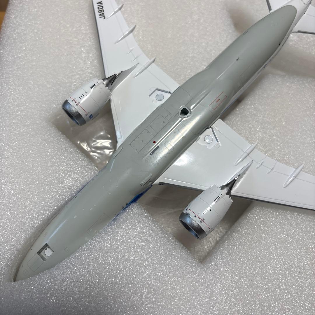 ANA 全日空　B787-8 JA801A sqwings 社製