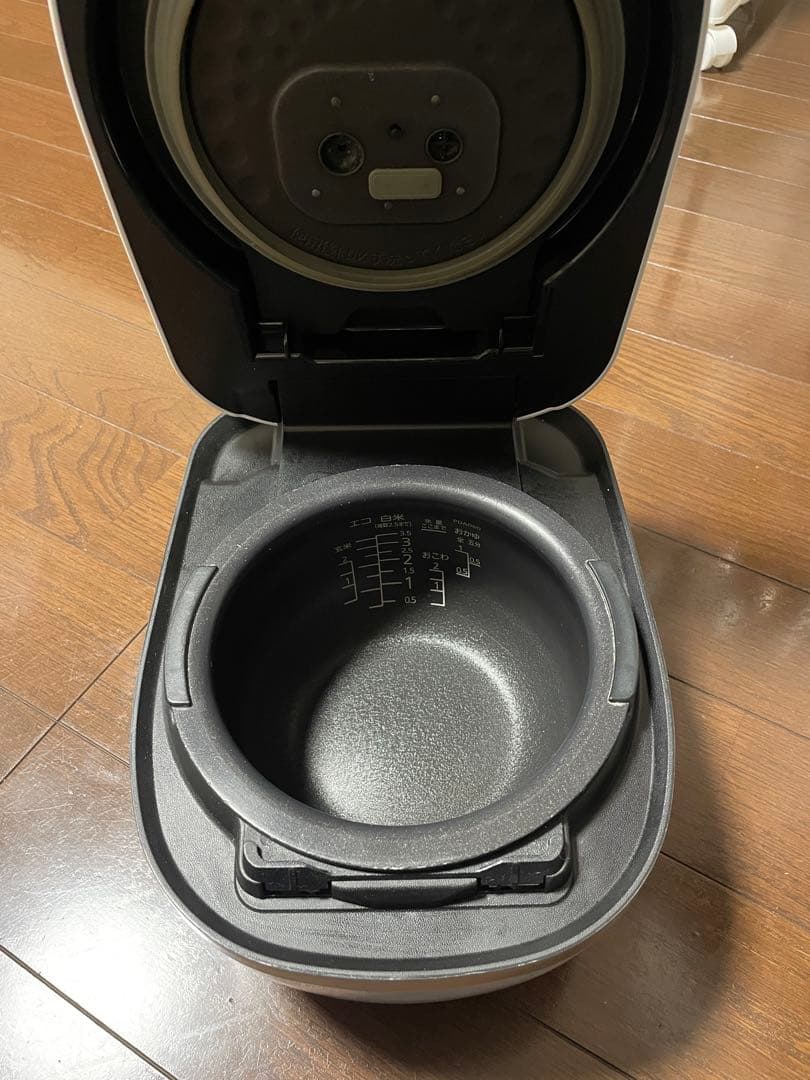 タイガー 圧力IH炊飯ジャー JPD-A060 炊きたて 3.5合炊き 20年製
