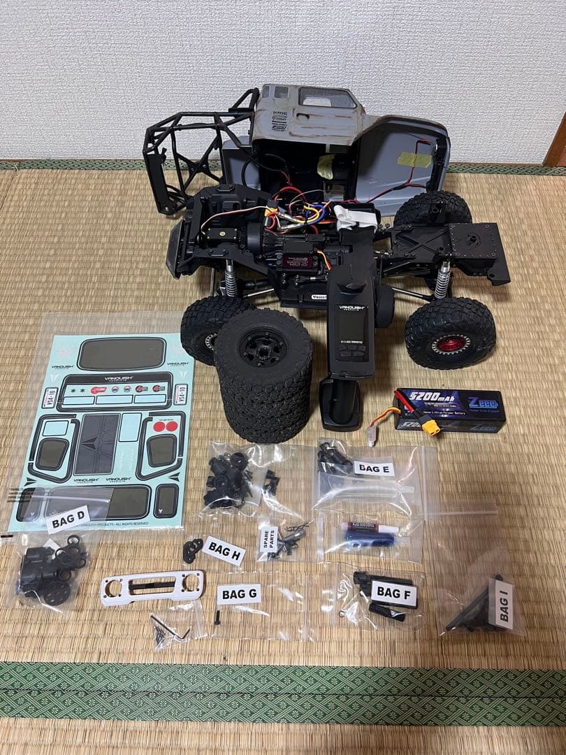 vanquish vs4-10 クローラー　ラジコン