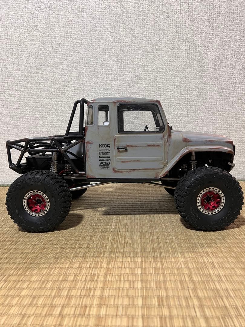 vanquish vs4-10 クローラー　ラジコン