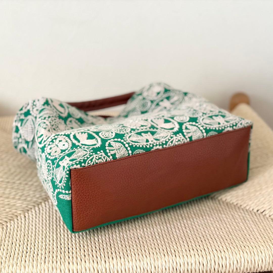 ⚮̈ミナペルホネン　jungle relief green ヌッピバッグ
