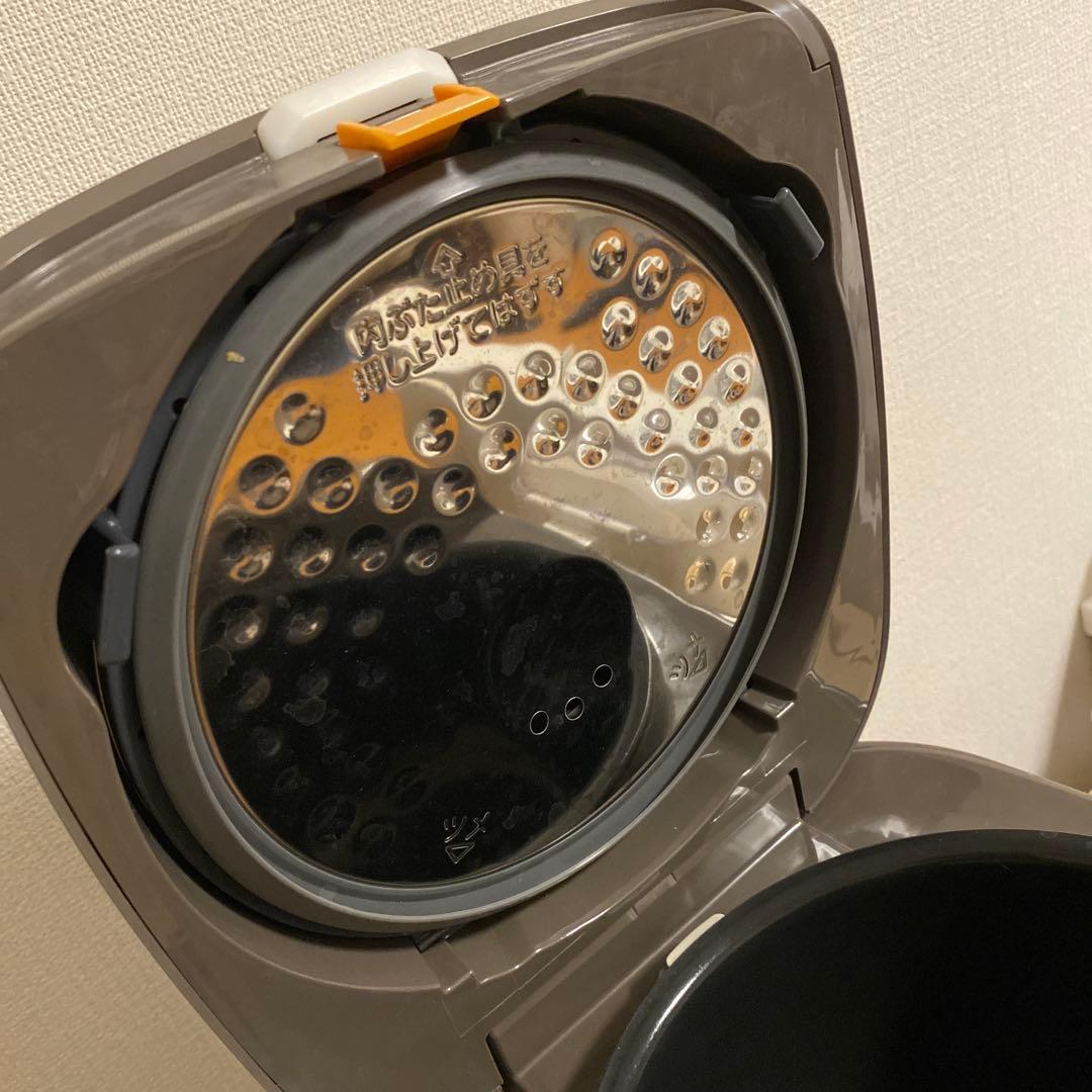 ZOJIRUSHI 象印 炊飯器 極め炊き 3合 NP-GL05 23年製