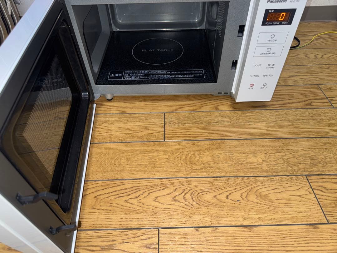 パナソニック 2021年製 NE-FL100 フラット電子レンジ
