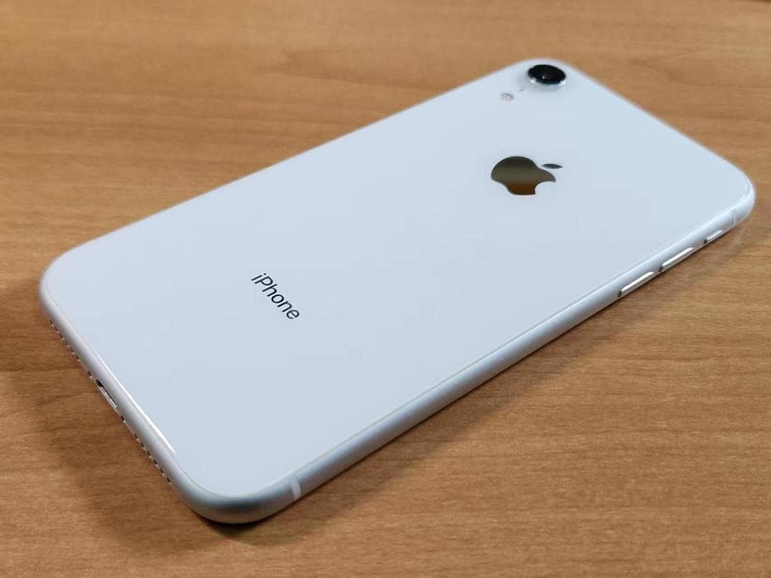 スマートフォン本体 040700E iPhoneXR A2106 64GB