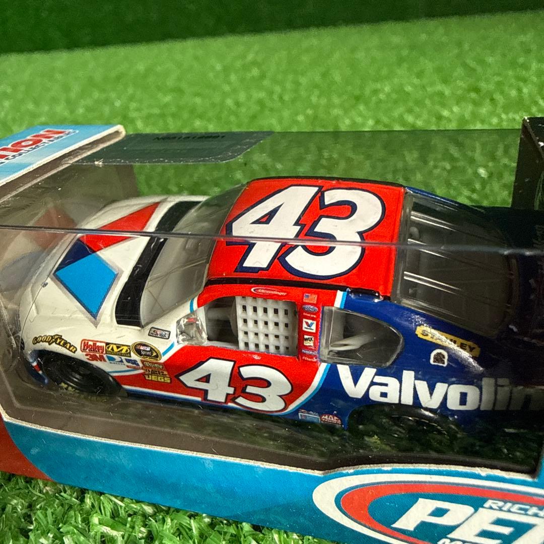 a230-10】ナスカー AJアルメンディンガー/エリック・アルミローラ #43