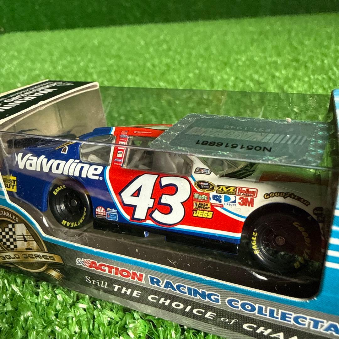 a230-10】ナスカー AJアルメンディンガー/エリック・アルミローラ #43